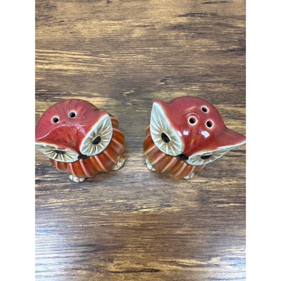 Salt Pepper Shaker Owls Set Red/Brown Owls Farmhouse or 70's Retro - Picture 5 of 5